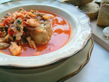 Zdjęcie - Włoska zupa z owoców  morza  - Przepisy kulinarne ze zdjęciami