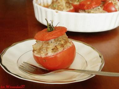Zdjęcie - Pomidory nadziewane mięsem i  ryżem  - Przepisy kulinarne ze zdjęciami