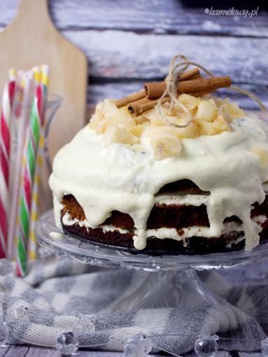 2 urodziny bloga i ciasto miodowe z jabłkami 