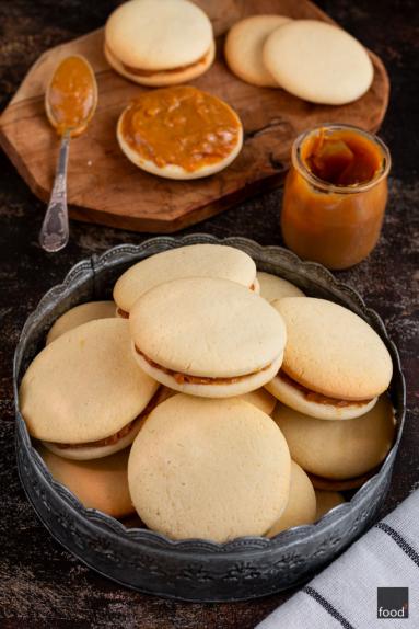 Alfajores con dulce de leche – kruche ciasteczka z kajmakiem