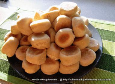 Angielskie muffiny - bułeczki śniadaniowe