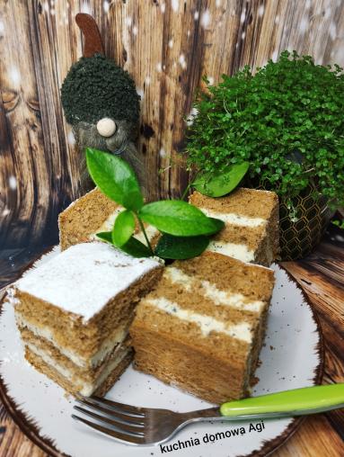 Biszkopt kakaowy z pysznym kremem budyniowo-makowym