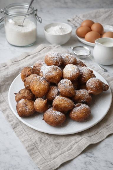 Castagnole – włoskie słodkości karnawałowe