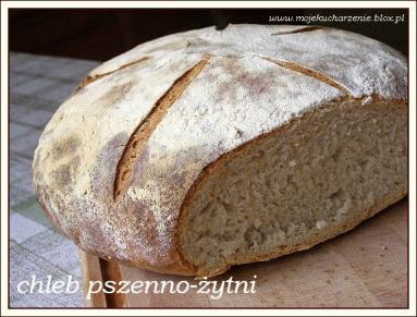 Chleb pszenno-żytni na zakwasie (ciasto)