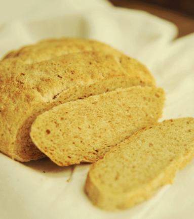 Chleb razowy z syropem klonowym