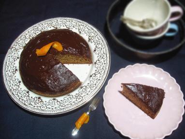 Ciasto bananowo pomarańczowe z czekoladową polewą