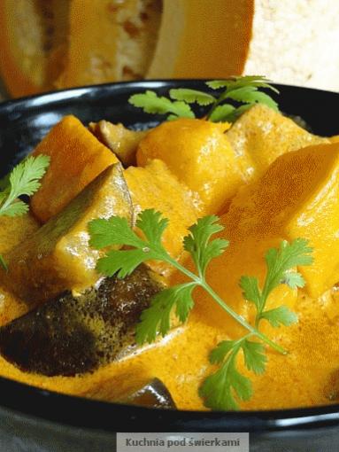 Curry z dyni i bakłażana
