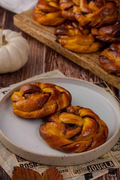 Dyniowe bułeczki cynamonowe