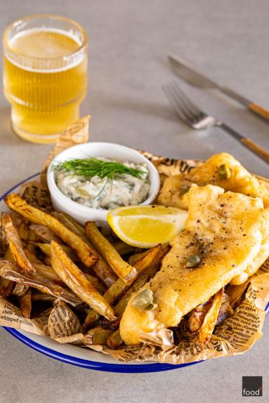 Fish and chips – ryba z frytkami i sosem tatarskim