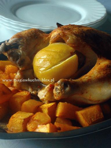Kurczak z kiszonymi cytrynami i pieczoną dynią