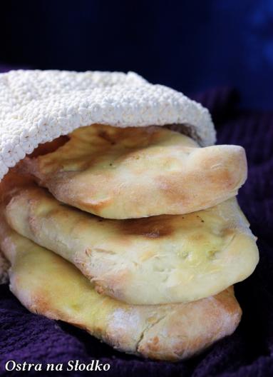 Naan - indyjskie chlebki z pieca tandoor