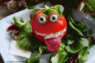 Nadziewany pomidorek dla maluchów