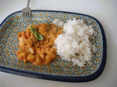 Ostre curry i kwaśny sernik 