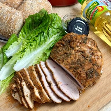 Pieczeń z indyka na kanapki