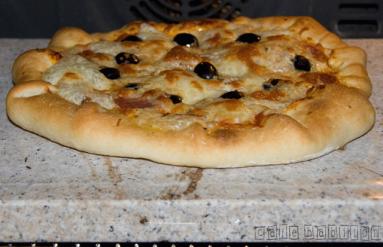 Pizza pieczona na kamieniu - ciasto wg Jamiego Olivera 