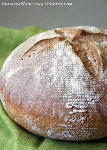 Prosty, jasny chleb na zakwasie (zaczyn)