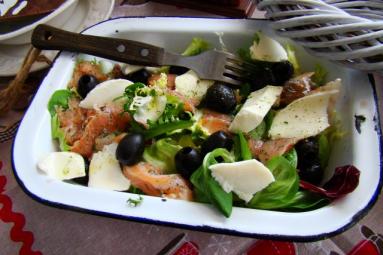 Sałatka śródziemnomorska z oliwkami