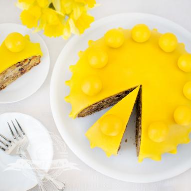 Simnel cake – angielskie ciasto wielkanocne