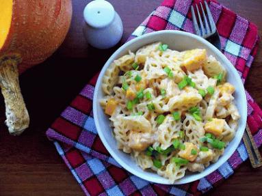 Spighe z sosem cynamonowo -  dyniowym 