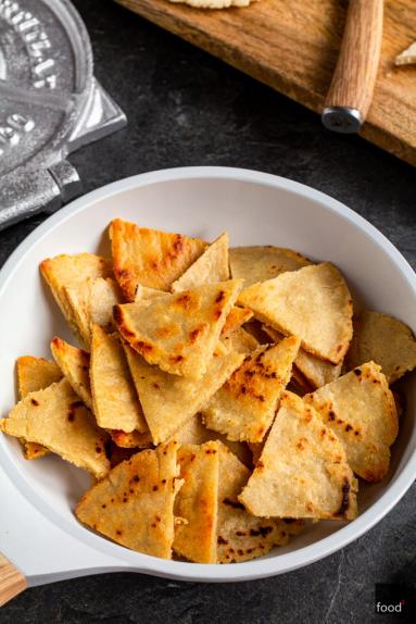 Totopos – domowe chipsy kukurydziane
