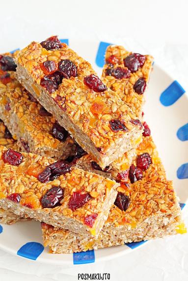 Zdrowe domowe batony zbożowe 