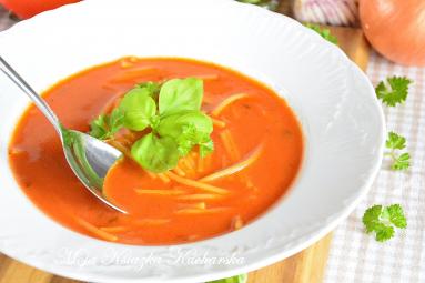 Zupa pomidorowa: klasyczny, prosty przepis
