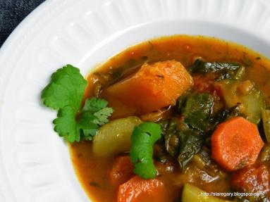 Zupa z mieszanych, śródziemnomorsklch warzyw
