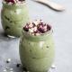 Budyń jaglany z matcha, nerkowcami i żurawiną Budyń jaglany z matcha, nerkowcami i żurawiną