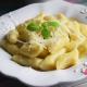 Kopytka z ziołami, nutą pomarańczy i parmezanem Kopytka z ziołami, nutą pomarańczy i parmezanem