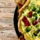 Krucha tarta z bobem, frankfurterką i koperkiem Krucha tarta z bobem, frankfurterką i koperkiem