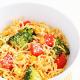 Makaron noddle z warzywami Makaron noddle z warzywami