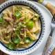 Makaron z brukselką à la carbonara Makaron z brukselką à la carbonara