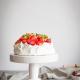Pavlova z kremem budyniowym i truskawkami Pavlova z kremem budyniowym i truskawkami