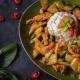 Tajski stir fry z indykiem i ananasem Tajski stir fry z indykiem i ananasem