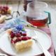Tarta z kremem mascarpone i malinami Tarta z kremem mascarpone i malinami