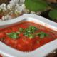 Zupa pomidorowa z czosnkiem i bazylią 