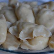 Ciasto na pierogi najlepsze na świecie