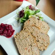 No to klops czyli pieczeń rzymska z papryką i otrębami