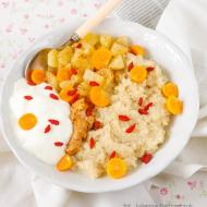 Płatki quinoa z gruszką