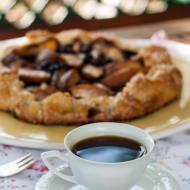 Rustykalna tarta- galette z brzoskwiniami