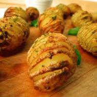 Ziemniaczki Hasselback
