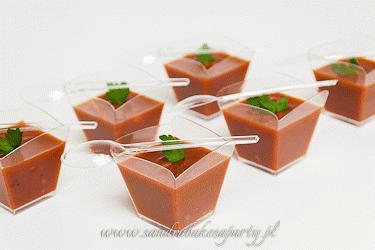 Zdjęcie: Gazpacho, czyli hiszpański chłodnik pomidorowy Zdjęcie - Gazpacho, czyli hiszpański chłodnik pomidorowy - Przepisy kulinarne ze zdjęciami