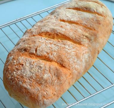 Zdjęcie - Chleb pszenny na zakwasie - Przepisy kulinarne ze zdjęciami